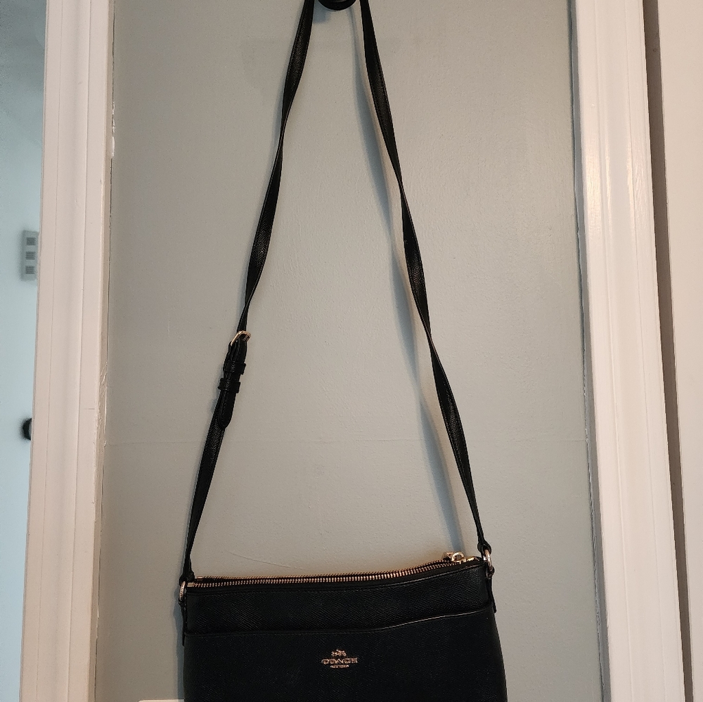 Coach black purse - Picture 7 of 7
